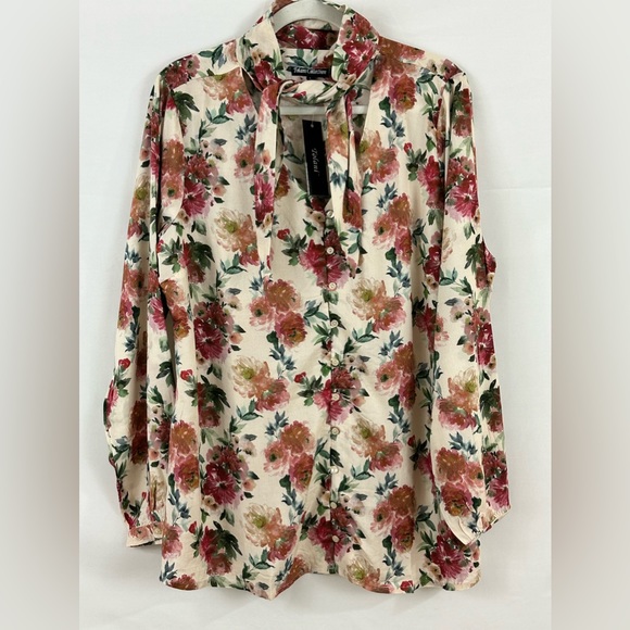 Tolani Collection Julie Sand Floral Long Sleeve V Neck Attached Scarf Bl… - Picture 2 of 10
